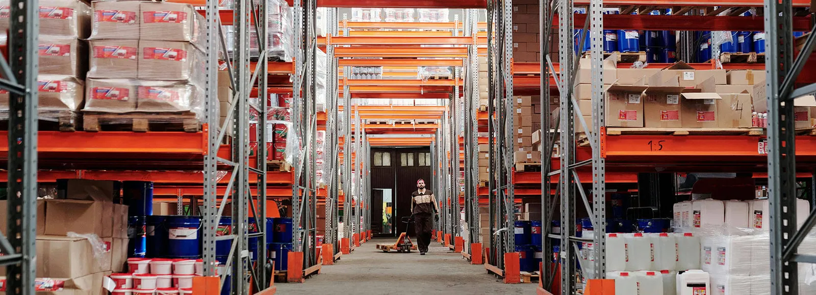 3PL Valencia warehouse operations