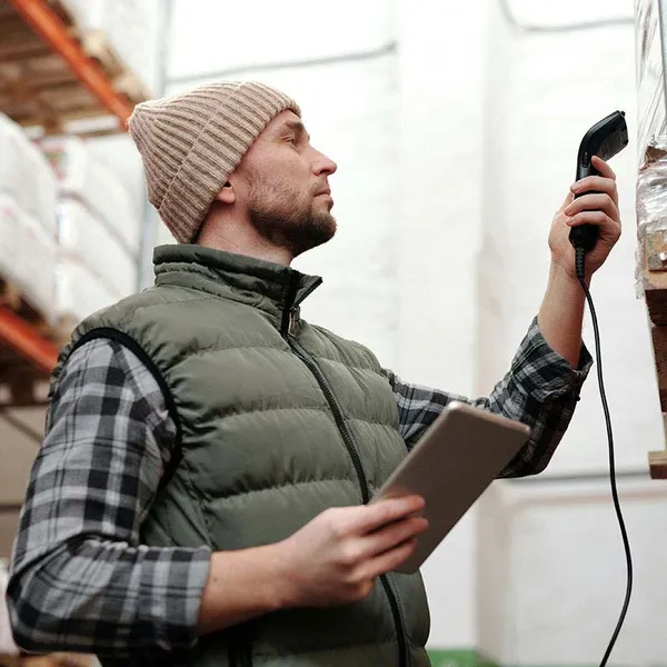 SOP-driven operations at 3PL Valencia